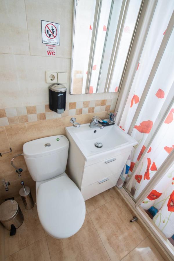 Gcprestige Apartment เอสเตโปนา ภายนอก รูปภาพ